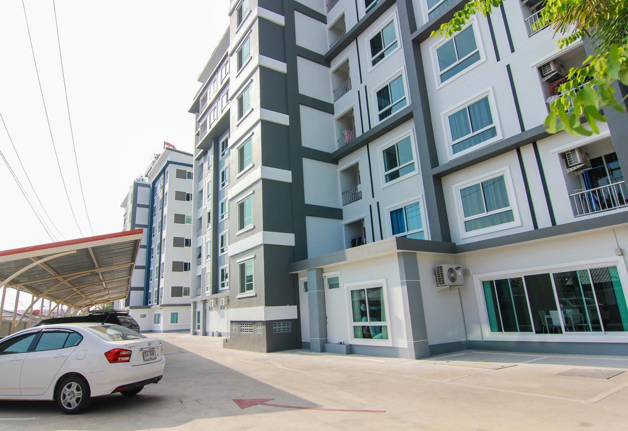 Tada Condotel Buriram Exterior foto